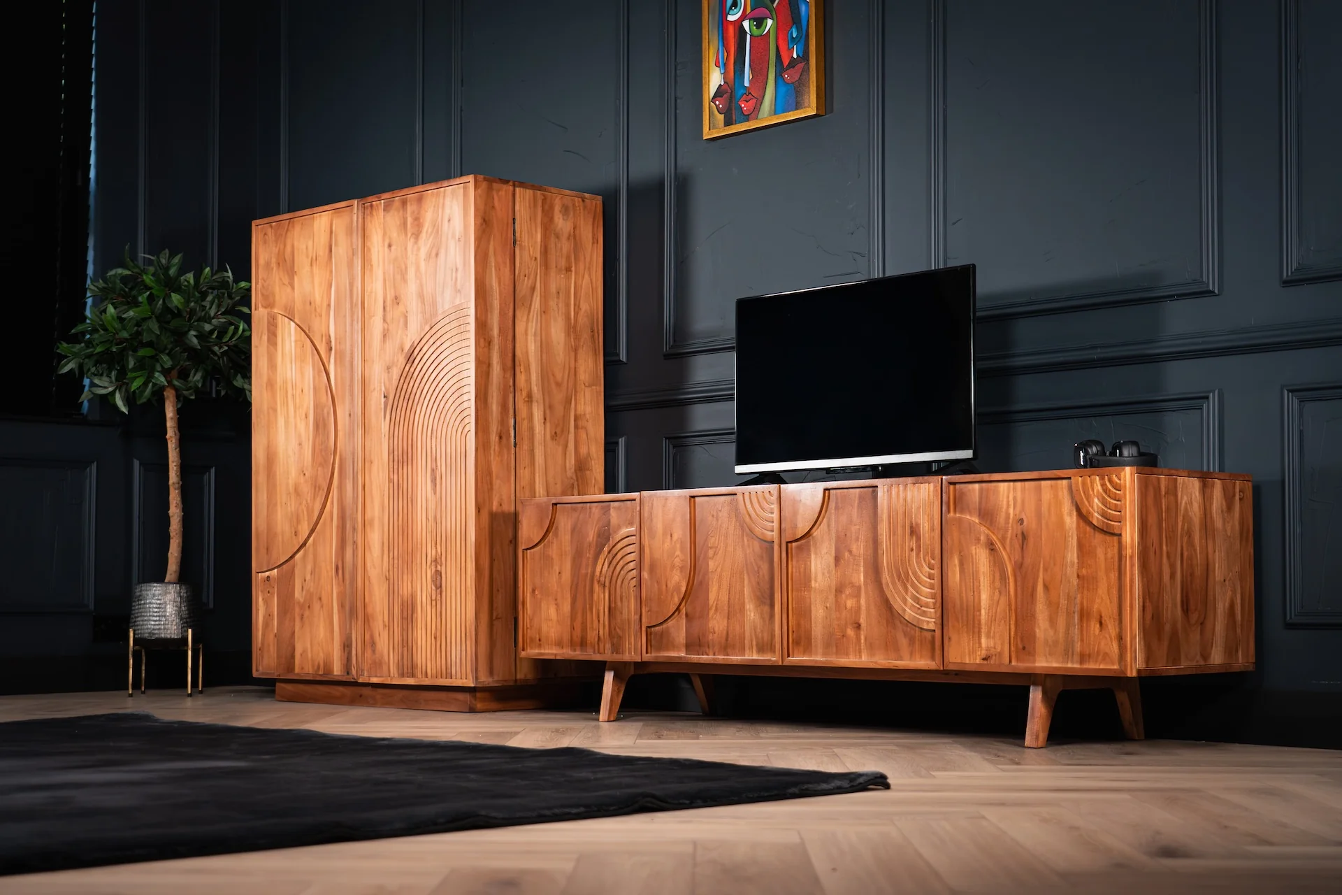 Solid Acacia Wood TV unit 180 cm with Carved Circular Front – Manhattan - Image 11